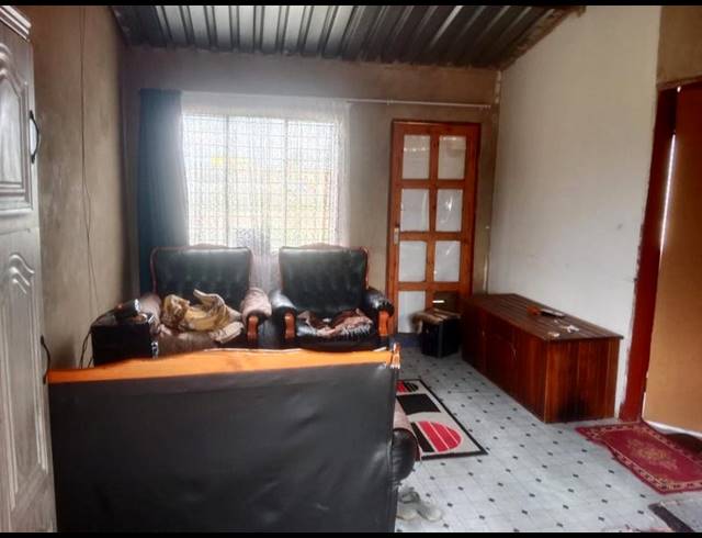 2 BEDROOM HOUSE FOR SALE IN ZAMDELA